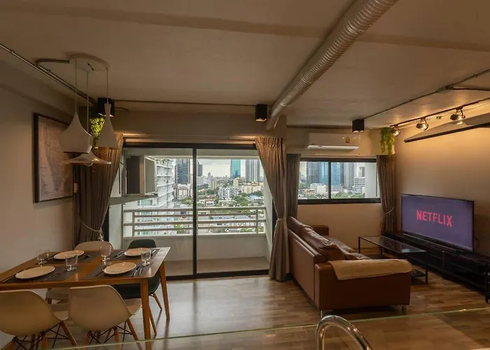 Cozy 2br Duplex-apartment In Thong Lor Bangkok