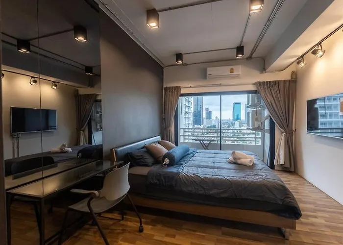 Cozy 2br Duplex-apartment In Thong Lor