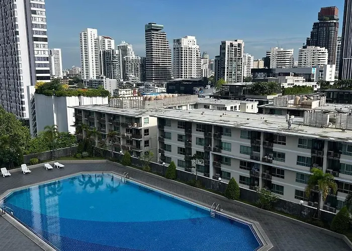 Apartment Cozy 2br Duplex-apartment In Thong Lor